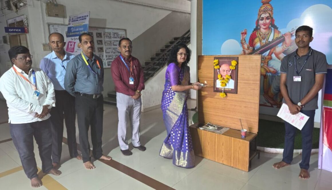 डॉ. जे. जे. मगदुम अभियांत्रिकी महाविद्यालय, जयसिंगपूर येथे भारताचे लौहपुरुष सरदार वल्लभभाई पटेल यांची १५० वी जयंती मोठ्या उत्साहात साजरी करण्यात आली.